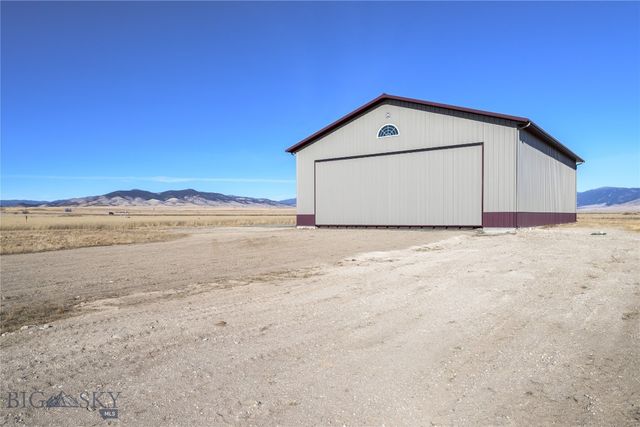 47 N Centurion Way, Whitehall, MT 59759
