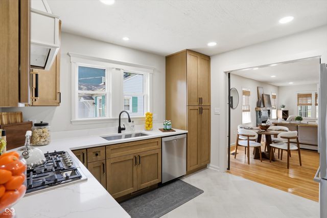 1513 Broad Ripple Avenue, Indianapolis, IN 46220