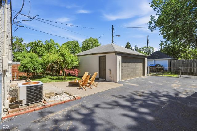 1513 Broad Ripple Avenue, Indianapolis, IN 46220