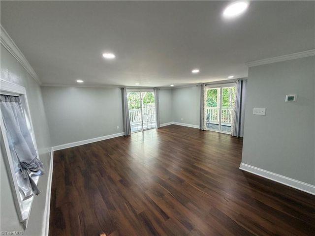3950 Cole Avenue, High Point, NC 27265