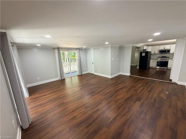 3950 Cole Avenue, High Point, NC 27265