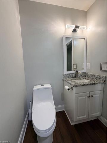 3950 Cole Avenue, High Point, NC 27265