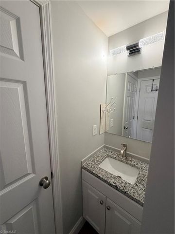 3950 Cole Avenue, High Point, NC 27265