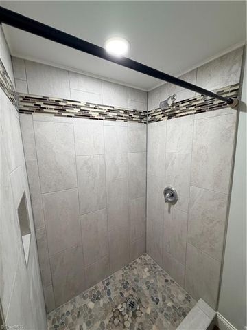 3950 Cole Avenue, High Point, NC 27265