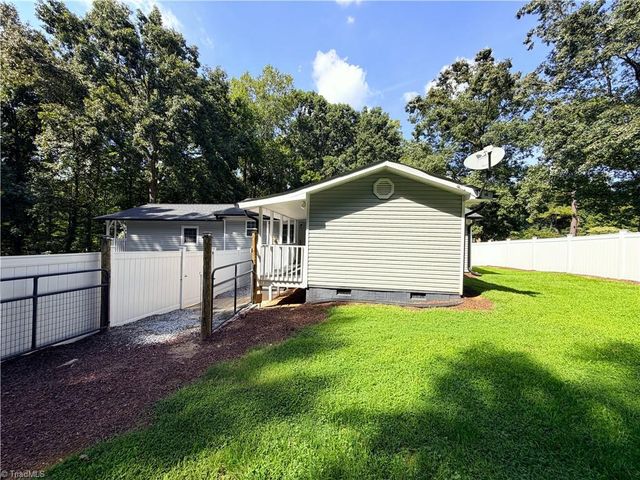 3950 Cole Avenue, High Point, NC 27265