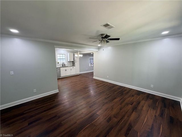 3950 Cole Avenue, High Point, NC 27265