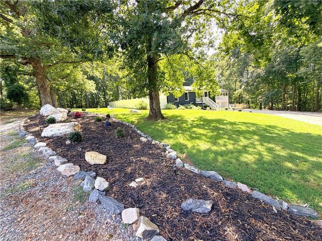 3950 Cole Avenue, High Point, NC 27265