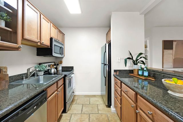 3232 Red Cedar Ter, Fremont, CA 94536