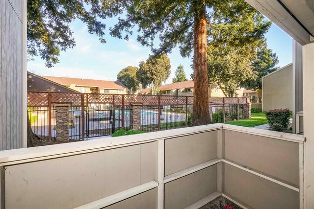 3232 Red Cedar Ter, Fremont, CA 94536