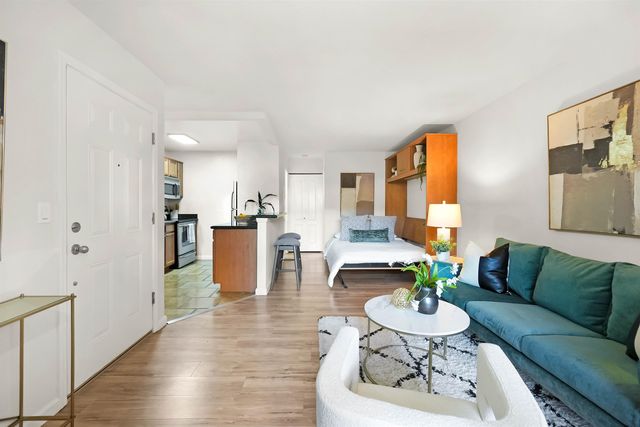 3232 Red Cedar Ter, Fremont, CA 94536