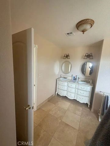 2762 Oak Shores Drive, Bradley, CA 93426