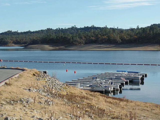 2762 Oak Shores Drive, Bradley, CA 93426