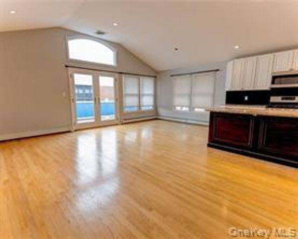 98 Maryland Avenue, Long Beach, NY 11561