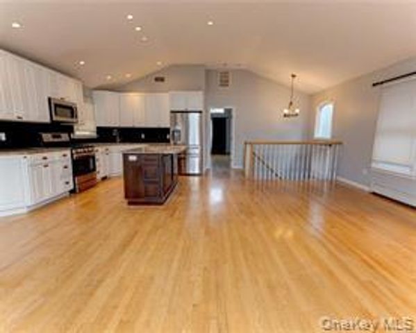 98 Maryland Avenue, Long Beach, NY 11561