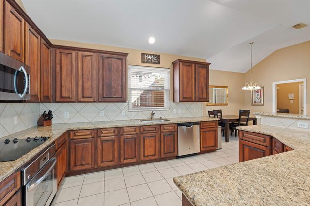 9959 Kemp Forest Drive, Houston, TX 77080