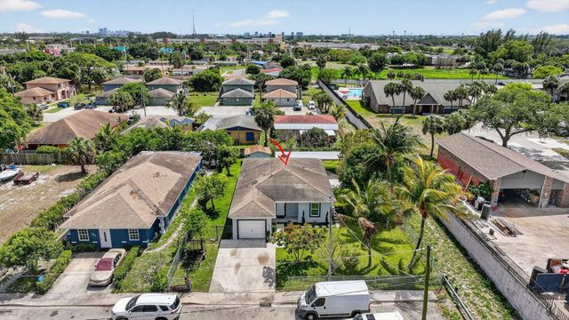 1691 W 26th Court, Riviera Beach, FL 33404