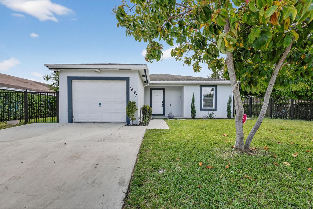 1691 W 26th Court, Riviera Beach, FL 33404