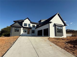 3061 Scarlet Tanager Drive, Winston-salem, NC 27106