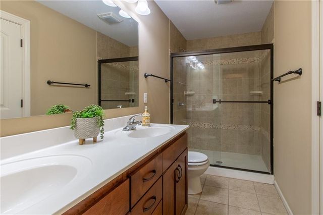 5714 Silverstone Drive, Lawrence, KS 66049