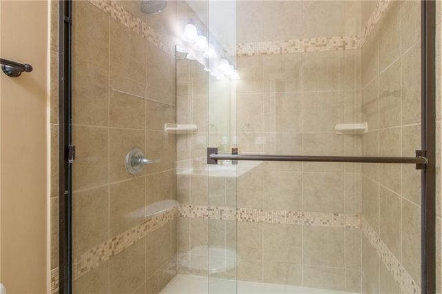 5714 Silverstone Drive, Lawrence, KS 66049