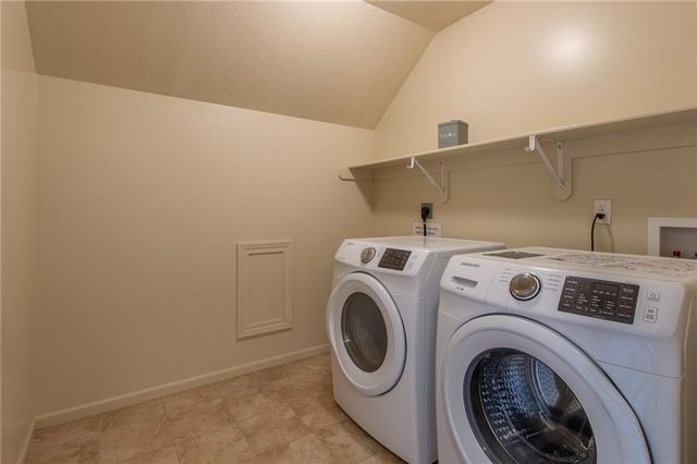 5714 Silverstone Drive, Lawrence, KS 66049