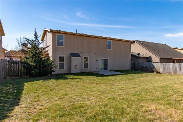 5714 Silverstone Drive, Lawrence, KS 66049