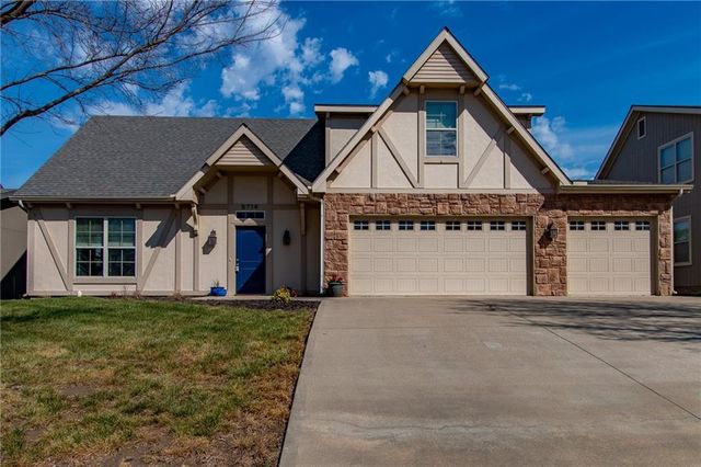5714 Silverstone Drive, Lawrence, KS 66049