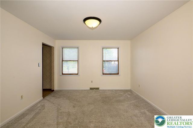 606 Buckingham Drive, Northampton Boro, PA 18067