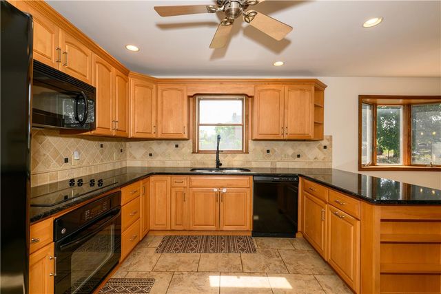 606 Buckingham Drive, Northampton Boro, PA 18067
