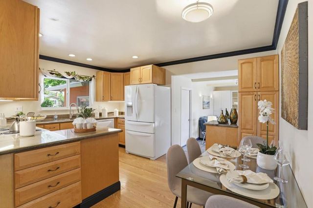 2194 Nobili Avenue, Santa Clara, CA 95051