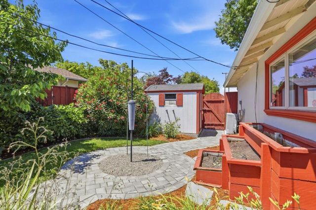 2194 Nobili Avenue, Santa Clara, CA 95051