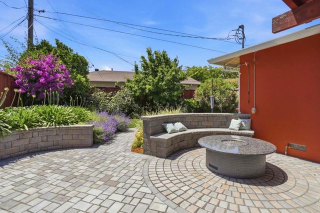 2194 Nobili Avenue, Santa Clara, CA 95051