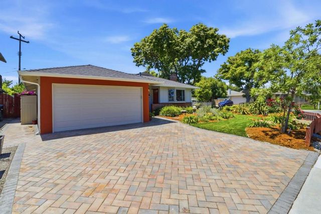 2194 Nobili Avenue, Santa Clara, CA 95051