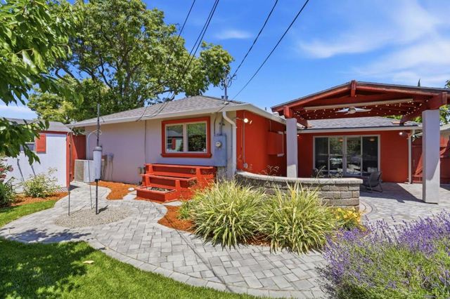 2194 Nobili Avenue, Santa Clara, CA 95051