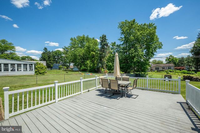 2029 TERRACE DR, Feasterville Trevose, PA 19053