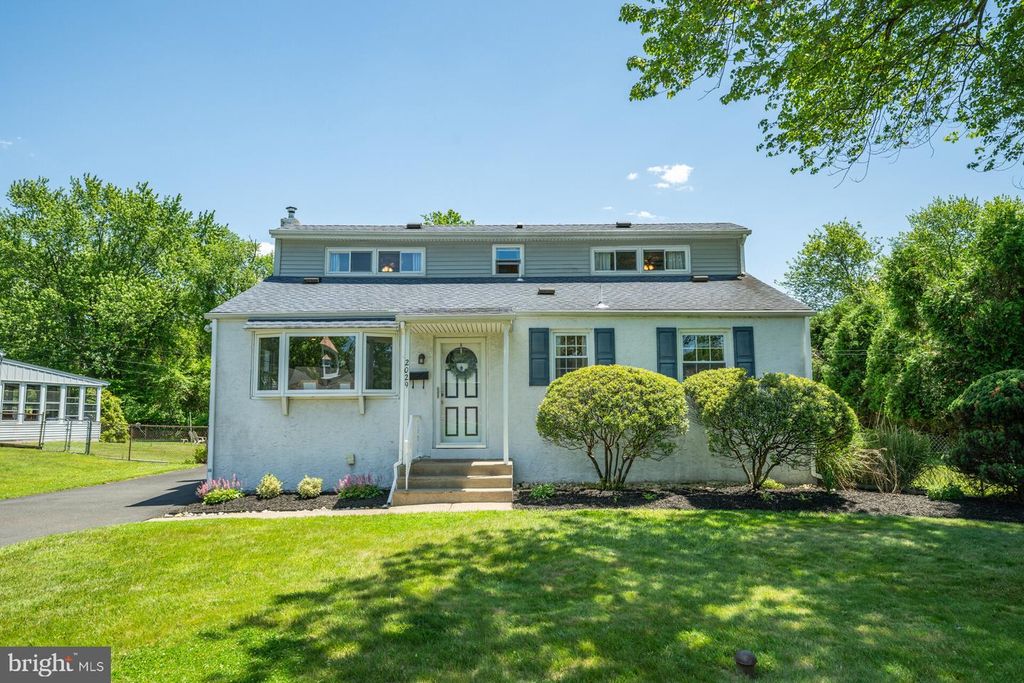 2029 TERRACE DR, Feasterville Trevose, PA 19053