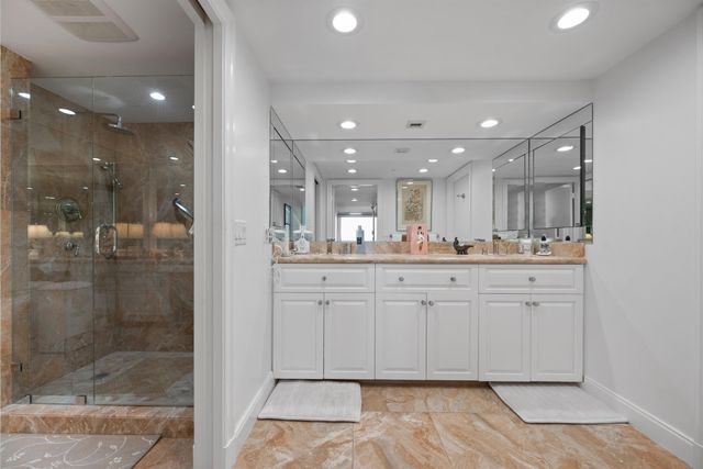 2580 S Ocean Boulevard 2b2, Palm Beach, FL 33480