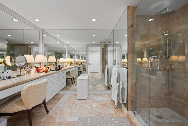 2580 S Ocean Boulevard 2b2, Palm Beach, FL 33480