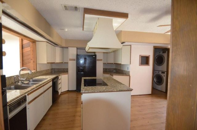4603 Twin Valley CIR, Austin, TX 78731