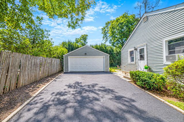 78 E 17th Street, Huntington Station, NY 11746