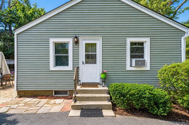 78 E 17th Street, Huntington Station, NY 11746