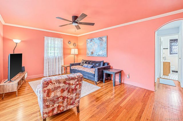 78 E 17th Street, Huntington Station, NY 11746