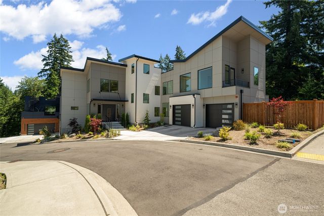 24225 SE 26th Place, Sammamish, WA 98075