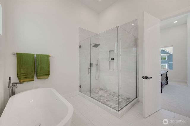 24225 SE 26th Place, Sammamish, WA 98075