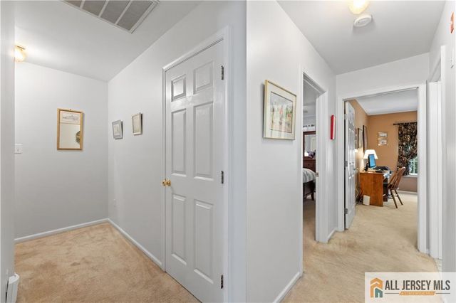 28 Garfield Way, Montgomery, NJ 08540