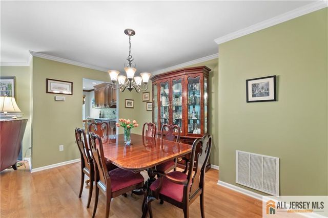 28 Garfield Way, Montgomery, NJ 08540
