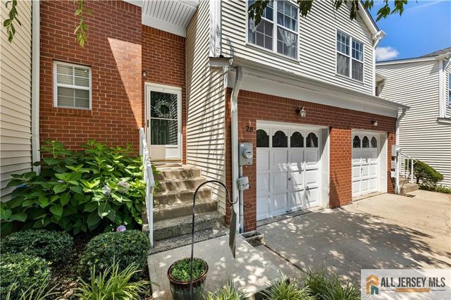 28 Garfield Way, Montgomery, NJ 08540