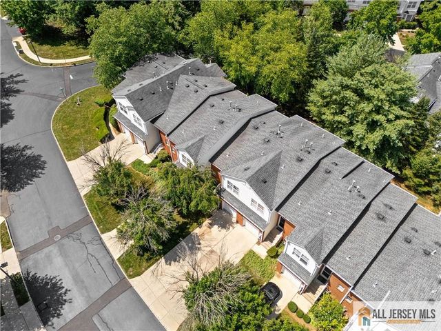 28 Garfield Way, Montgomery, NJ 08540