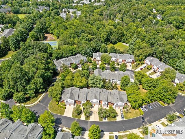 28 Garfield Way, Montgomery, NJ 08540