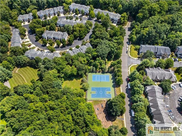 28 Garfield Way, Montgomery, NJ 08540